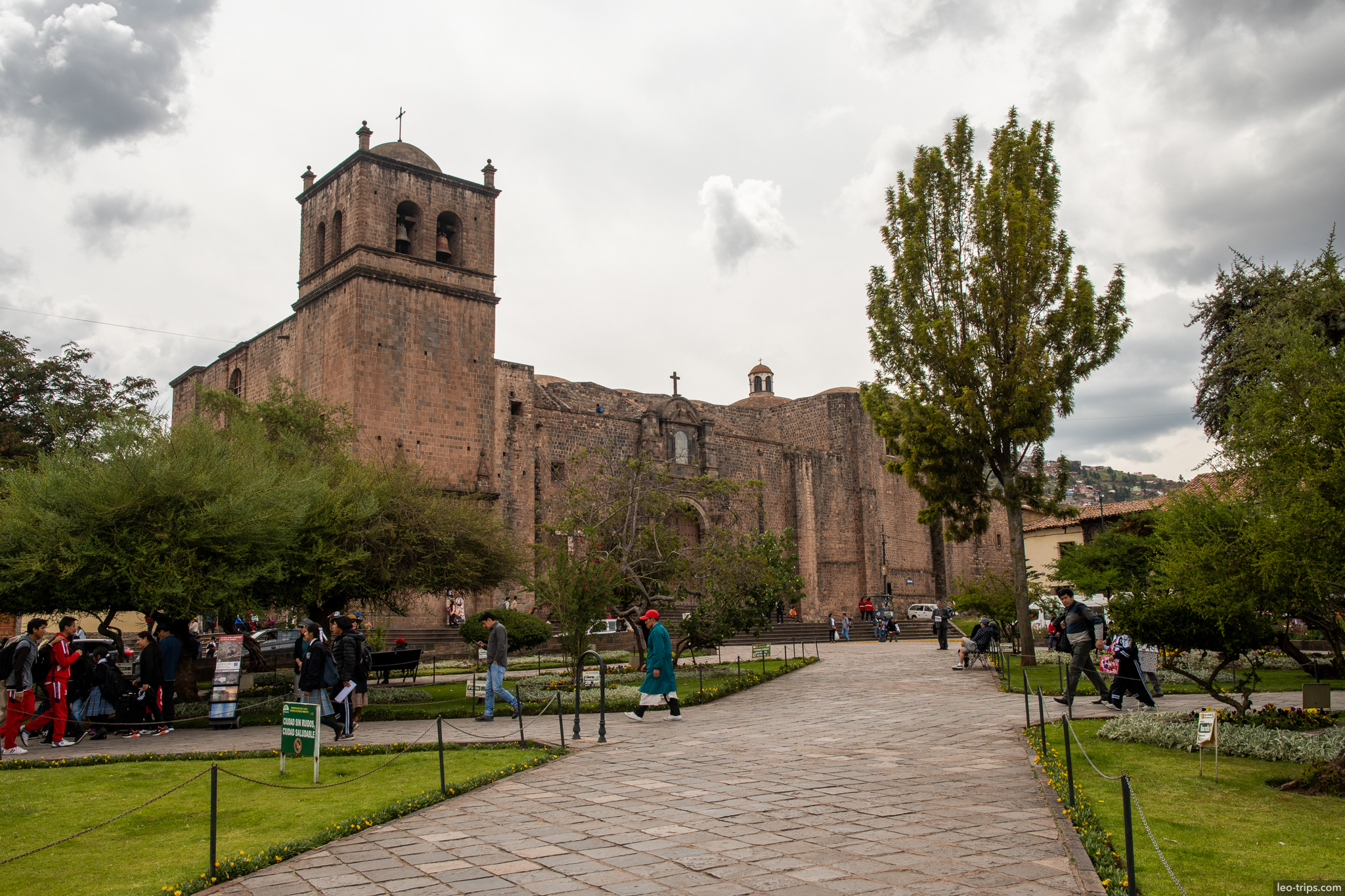 iglesia san francisco cusco garden path cusco