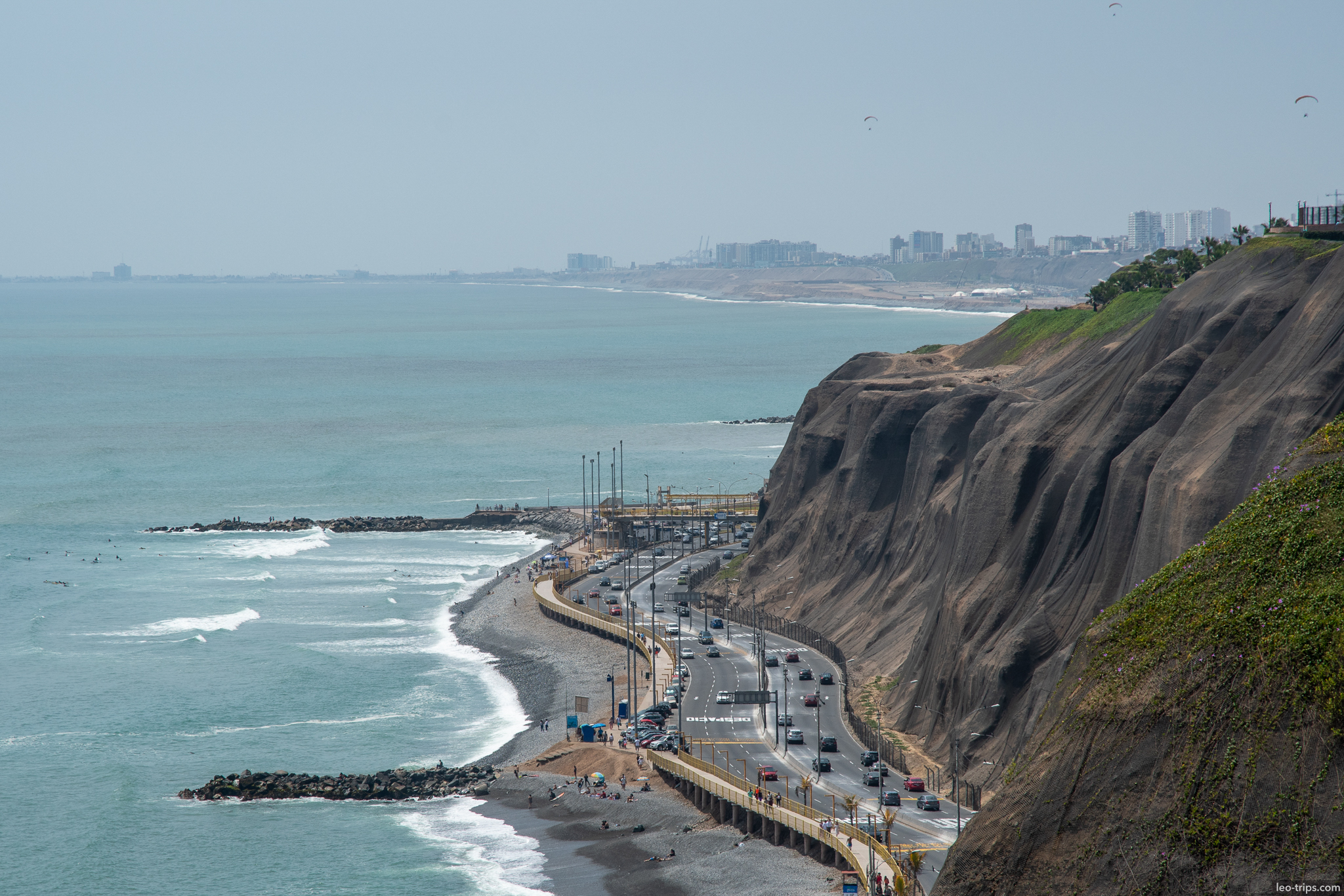costa verde panorama cliffs paragliders highway lima