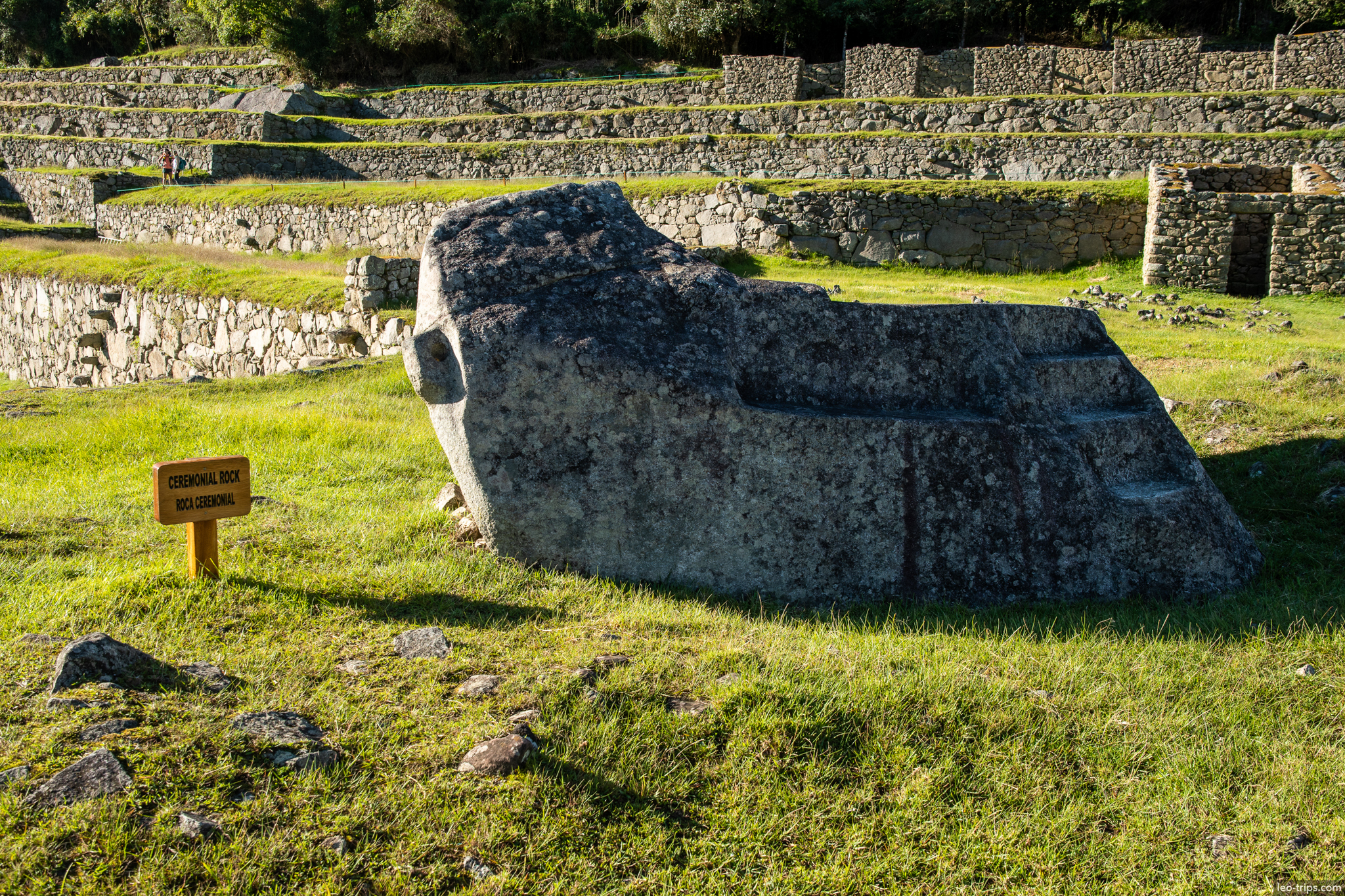 roca ceremonial ceremonial rock sign machu picchu