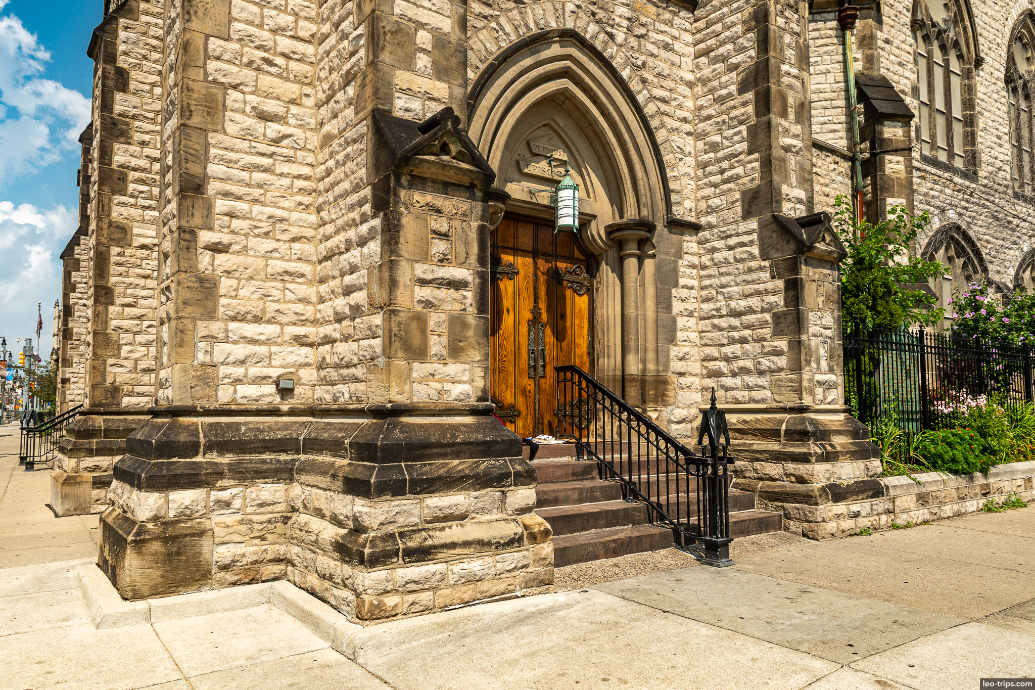 entrance of united methdodist church detroit