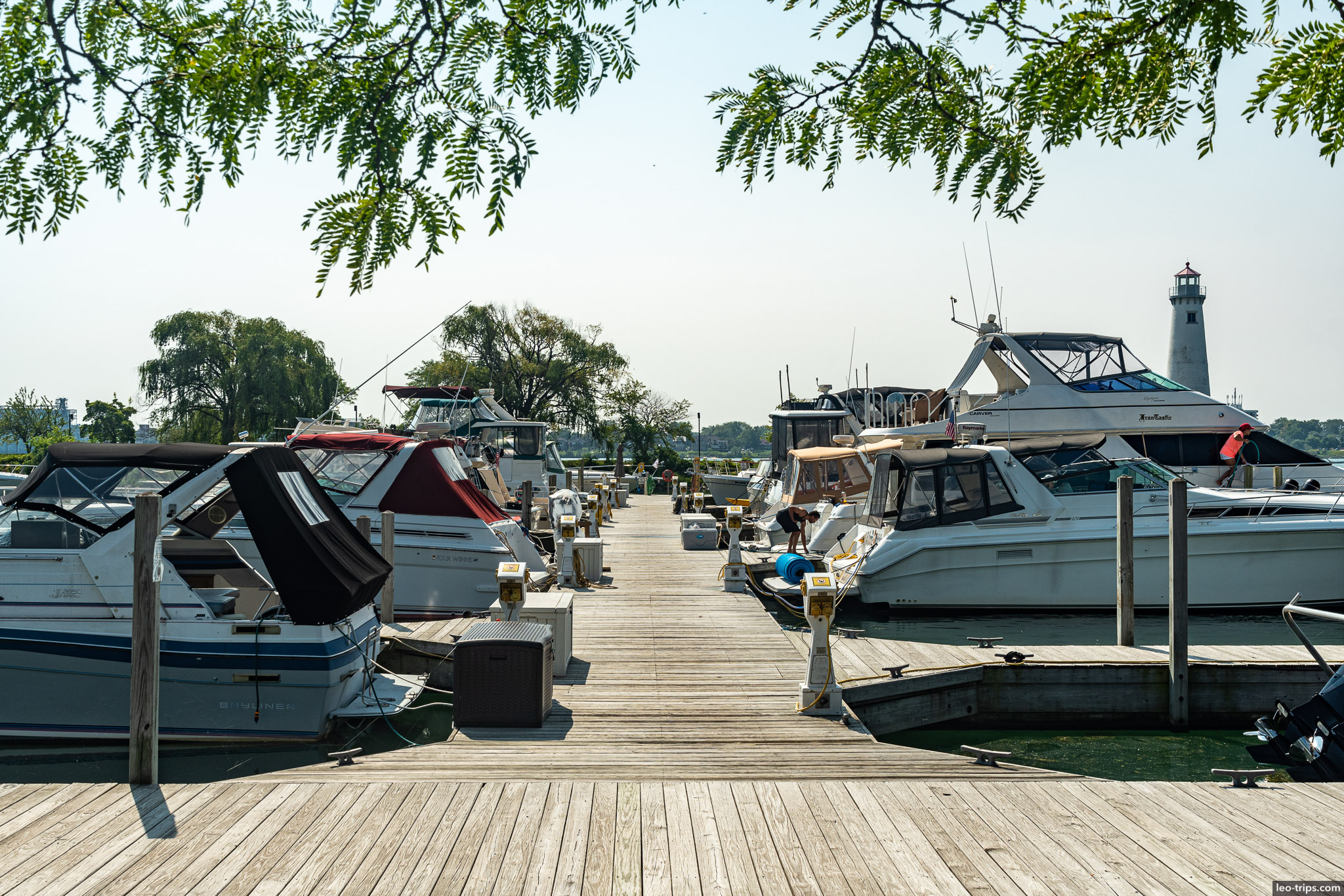 milliken state park harbor detroit