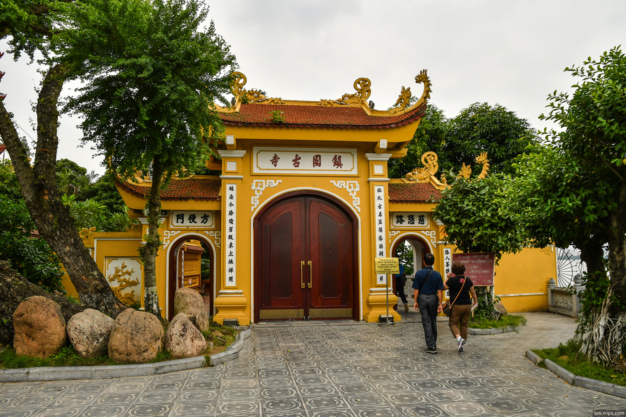 tran quoc pagoda yellow gate west lake hanoi hanoi