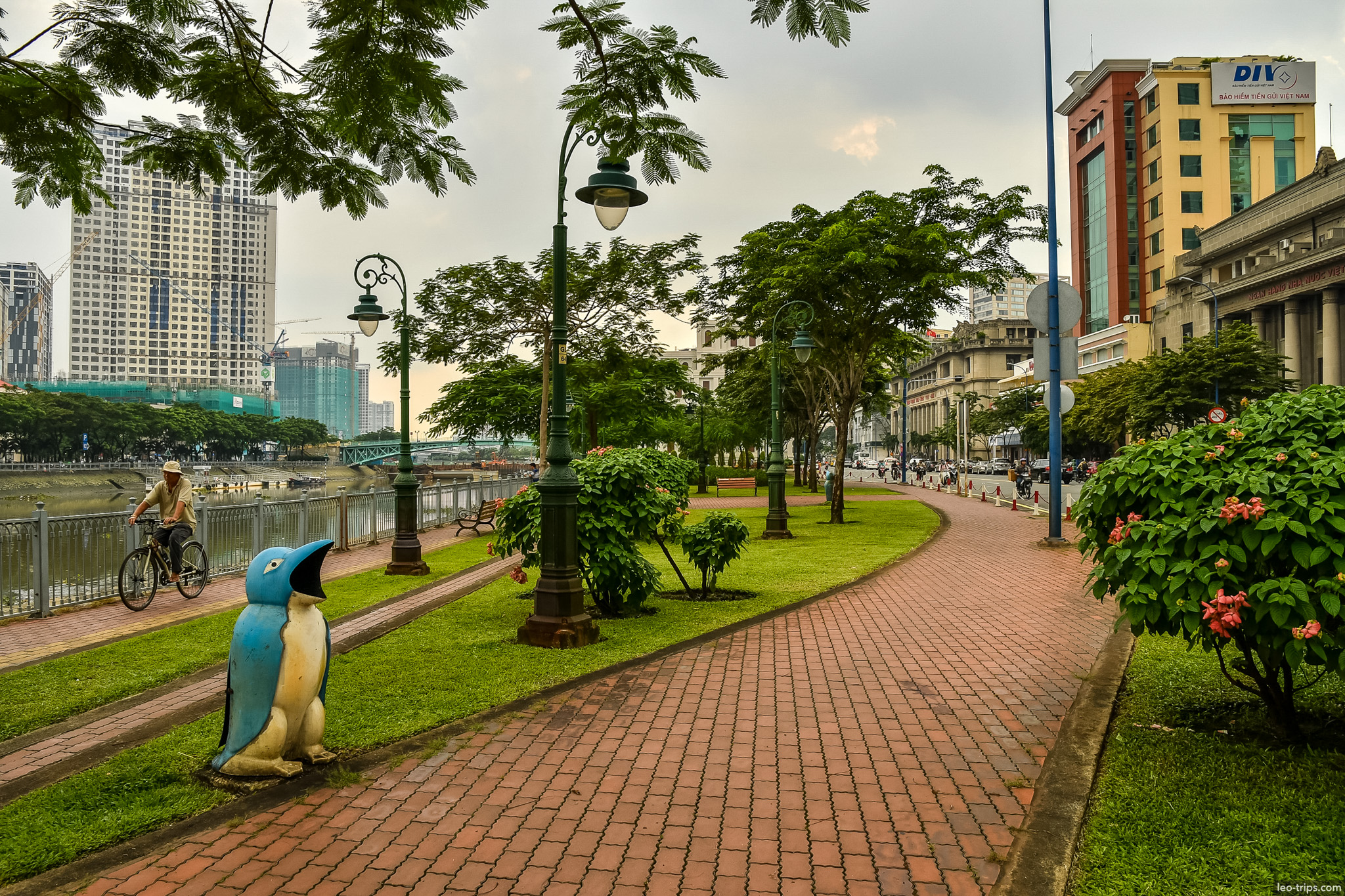 bach dang waterfront promenade penguin statue ho chi minh city