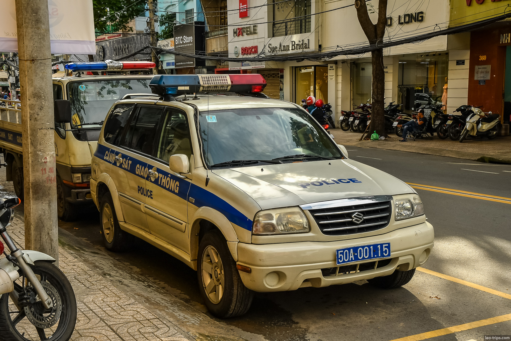 traffic police suzuki grand vitara saigon ho chi minh city