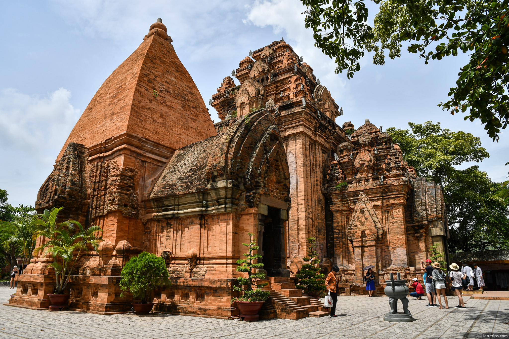 po nagar brick pillars ancient ruins nha trang