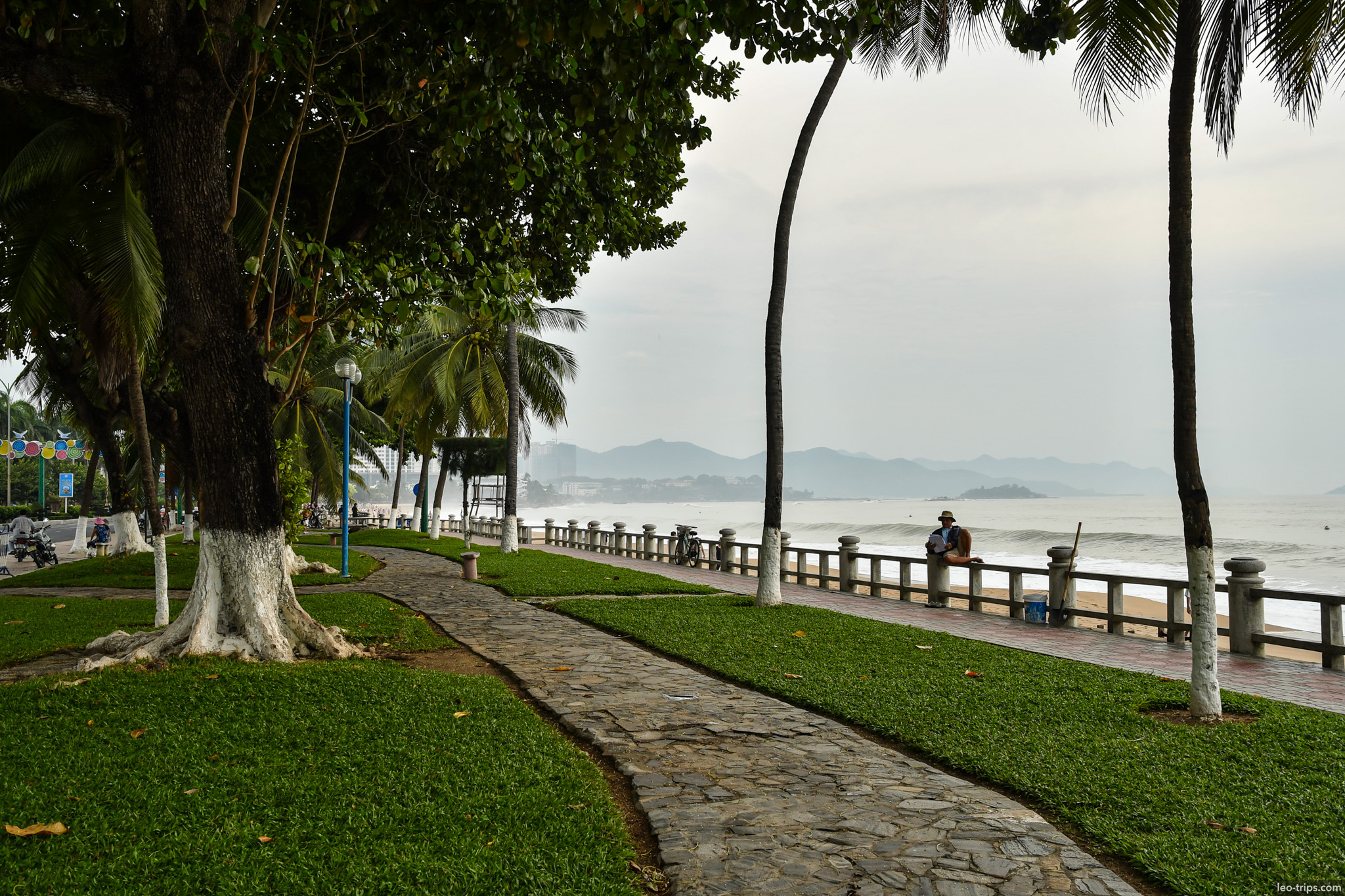 stormy waves breaking nha trang beach nha trang